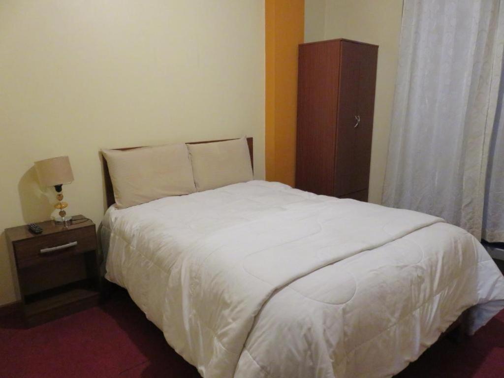 Bed and Breakfast Marlon'S House Puno-Peru Exterior foto